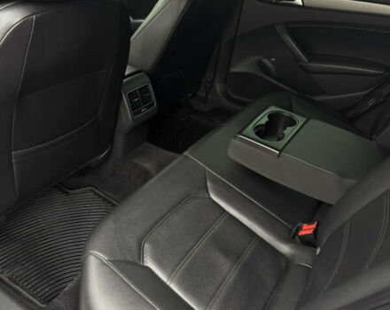 Белый Фольксваген Пассат, объемом двигателя 1.8 л и пробегом 211 тыс. км за 9800 $, фото 9 на Automoto.ua