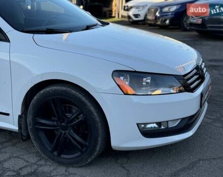 Білий Фольксваген Пассат, об'ємом двигуна 2 л та пробігом 222 тис. км за 14190 $, фото 3 на Automoto.ua