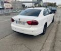 Белый Фольксваген Пассат, объемом двигателя 2.5 л и пробегом 175 тыс. км за 9900 $, фото 7 на Automoto.ua