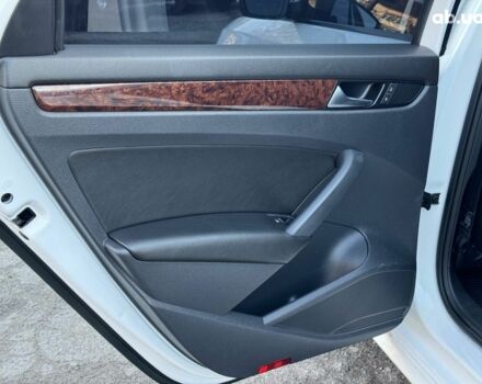 Белый Фольксваген Пассат, объемом двигателя 2 л и пробегом 222 тыс. км за 14190 $, фото 15 на Automoto.ua