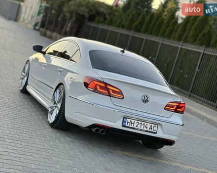 Фольксваген Пассат 2013 в Одессе на Automoto.ua Белый Фольксваген Пассат, объемом двигателя 1.98 л и пробегом 150 тыс. км за 12500 $, фото 16 на Automoto.ua