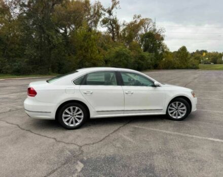 Белый Фольксваген Пассат, объемом двигателя 2.5 л и пробегом 90 тыс. км за 3900 $, фото 3 на Automoto.ua