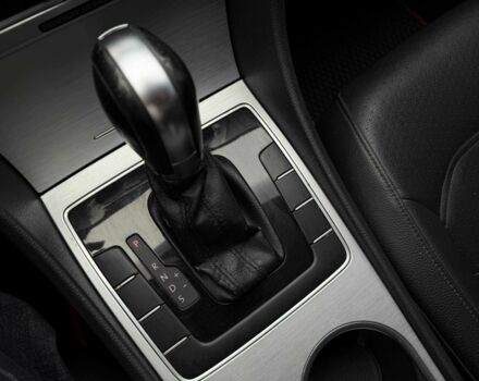 Белый Фольксваген Пассат, объемом двигателя 2.5 л и пробегом 250 тыс. км за 9000 $, фото 18 на Automoto.ua