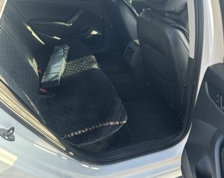 Белый Фольксваген Пассат, объемом двигателя 2 л и пробегом 342 тыс. км за 10000 $, фото 5 на Automoto.ua