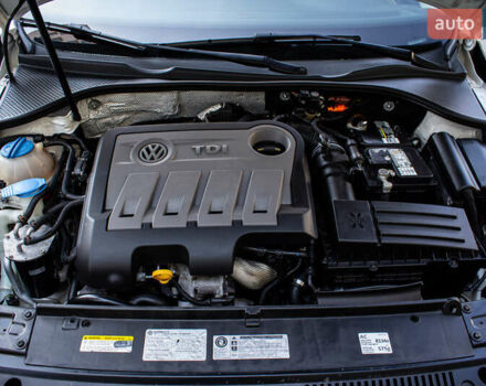 Белый Фольксваген Пассат, объемом двигателя 2 л и пробегом 149 тыс. км за 13250 $, фото 22 на Automoto.ua