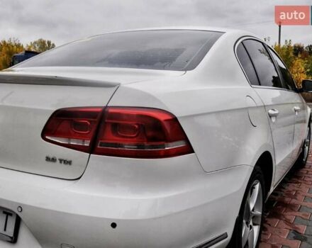 Белый Фольксваген Пассат, объемом двигателя 2 л и пробегом 195 тыс. км за 9000 $, фото 3 на Automoto.ua