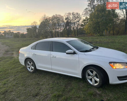 Фольксваген Пассат 2013 в Новоукраинке на Automoto.ua Белый Фольксваген Пассат, объемом двигателя 1.97 л и пробегом 181 тыс. км за 13300 $, фото 4 на Automoto.ua