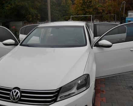 Белый Фольксваген Пассат, объемом двигателя 2 л и пробегом 195 тыс. км за 9000 $, фото 1 на Automoto.ua