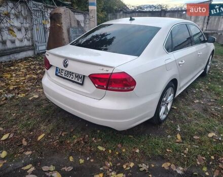 Фольксваген Пассат 2013 в Каменское - Днепродзержинск на Automoto.ua Белый Фольксваген Пассат, объемом двигателя 1.8 л и пробегом 206 тыс. км за 10299 $, фото 9 на Automoto.ua