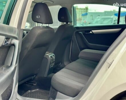 Белый Фольксваген Пассат, объемом двигателя 1.6 л и пробегом 194 тыс. км за 11400 $, фото 16 на Automoto.ua