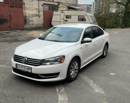 Белый Фольксваген Пассат, объемом двигателя 2.5 л и пробегом 197 тыс. км за 8500 $, фото 4 на Automoto.ua