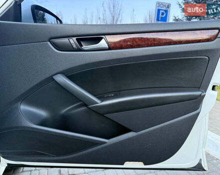 Белый Фольксваген Пассат, объемом двигателя 2 л и пробегом 154 тыс. км за 13200 $, фото 54 на Automoto.ua