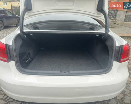 Белый Фольксваген Пассат, объемом двигателя 1.8 л и пробегом 261 тыс. км за 11500 $, фото 8 на Automoto.ua