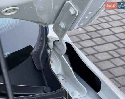 Білий Фольксваген Пассат, об'ємом двигуна 2 л та пробігом 152 тис. км за 12450 $, фото 47 на Automoto.ua