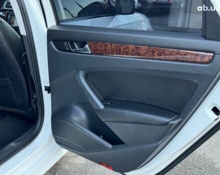 Белый Фольксваген Пассат, объемом двигателя 2 л и пробегом 222 тыс. км за 14190 $, фото 19 на Automoto.ua