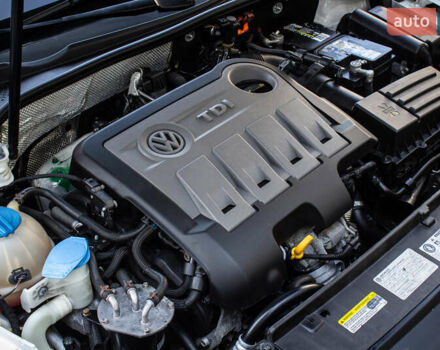 Белый Фольксваген Пассат, объемом двигателя 2 л и пробегом 149 тыс. км за 13250 $, фото 23 на Automoto.ua