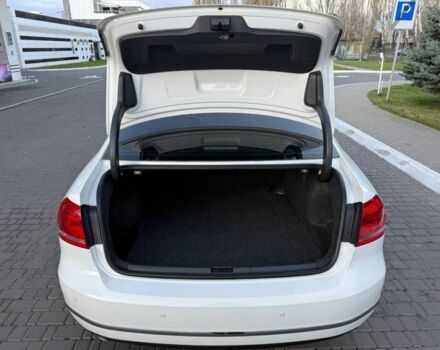 Белый Фольксваген Пассат, объемом двигателя 2 л и пробегом 151 тыс. км за 13200 $, фото 11 на Automoto.ua