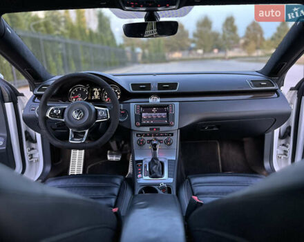 Фольксваген Пассат 2013 в Одессе на Automoto.ua Белый Фольксваген Пассат, объемом двигателя 1.98 л и пробегом 150 тыс. км за 12500 $, фото 36 на Automoto.ua