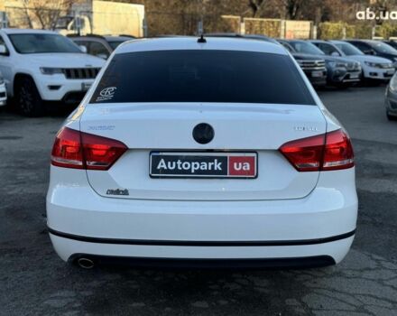 Белый Фольксваген Пассат, объемом двигателя 2 л и пробегом 222 тыс. км за 14190 $, фото 6 на Automoto.ua