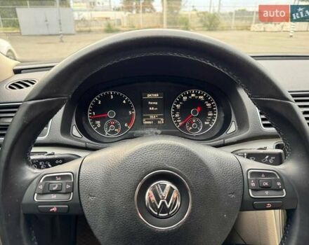 Білий Фольксваген Пассат, об'ємом двигуна 2 л та пробігом 180 тис. км за 11999 $, фото 7 на Automoto.ua