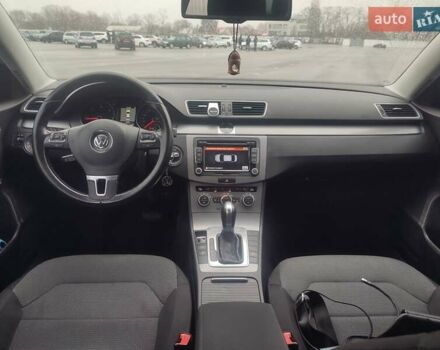 Белый Фольксваген Пассат, объемом двигателя 2 л и пробегом 203 тыс. км за 11200 $, фото 7 на Automoto.ua