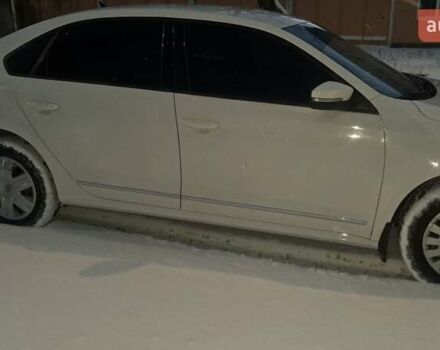 Белый Фольксваген Пассат, объемом двигателя 1.97 л и пробегом 309 тыс. км за 9500 $, фото 5 на Automoto.ua