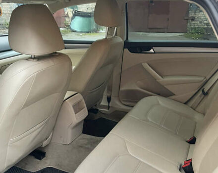 Белый Фольксваген Пассат, объемом двигателя 2.5 л и пробегом 197 тыс. км за 8500 $, фото 10 на Automoto.ua