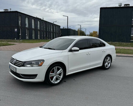 Белый Фольксваген Пассат, объемом двигателя 1.8 л и пробегом 211 тыс. км за 9800 $, фото 2 на Automoto.ua