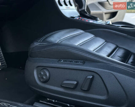 Фольксваген Пассат 2013 в Одессе на Automoto.ua Белый Фольксваген Пассат, объемом двигателя 1.98 л и пробегом 150 тыс. км за 12500 $, фото 46 на Automoto.ua