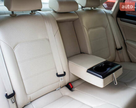 Белый Фольксваген Пассат, объемом двигателя 2 л и пробегом 149 тыс. км за 13250 $, фото 43 на Automoto.ua