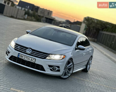 Фольксваген Пассат 2013 в Одессе на Automoto.ua Белый Фольксваген Пассат, объемом двигателя 1.98 л и пробегом 150 тыс. км за 12500 $, фото 18 на Automoto.ua