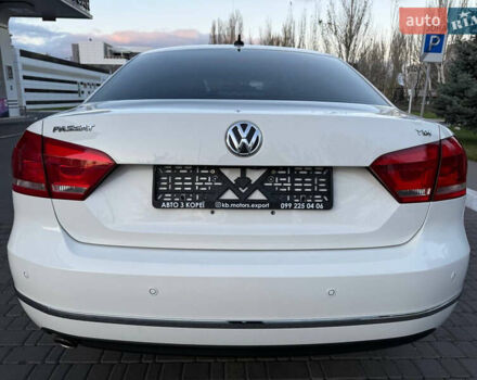 Белый Фольксваген Пассат, объемом двигателя 2 л и пробегом 154 тыс. км за 13200 $, фото 6 на Automoto.ua