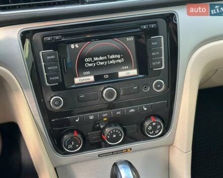 Білий Фольксваген Пассат, об'ємом двигуна 2.5 л та пробігом 159 тис. км за 10990 $, фото 25 на Automoto.ua