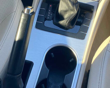 Белый Фольксваген Пассат, объемом двигателя 2.5 л и пробегом 126 тыс. км за 10600 $, фото 29 на Automoto.ua