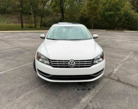 Белый Фольксваген Пассат, объемом двигателя 2.5 л и пробегом 90 тыс. км за 3900 $, фото 1 на Automoto.ua