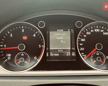 Белый Фольксваген Пассат, объемом двигателя 1.97 л и пробегом 201 тыс. км за 11900 $, фото 10 на Automoto.ua