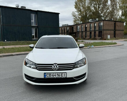 Белый Фольксваген Пассат, объемом двигателя 1.8 л и пробегом 211 тыс. км за 9800 $, фото 1 на Automoto.ua