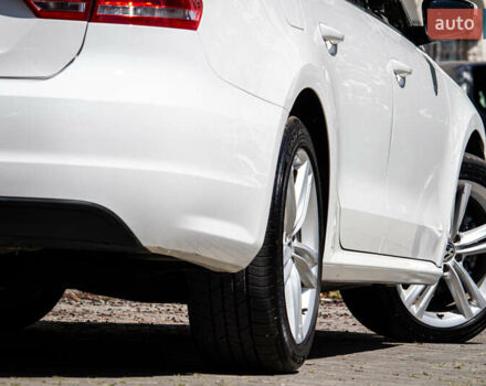 Белый Фольксваген Пассат, объемом двигателя 2 л и пробегом 149 тыс. км за 13250 $, фото 20 на Automoto.ua