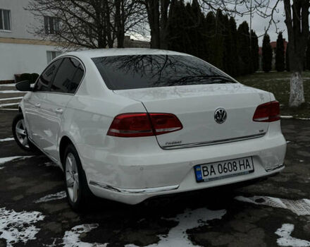 Белый Фольксваген Пассат, объемом двигателя 1.8 л и пробегом 262 тыс. км за 10700 $, фото 5 на Automoto.ua