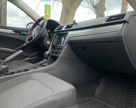 Белый Фольксваген Пассат, объемом двигателя 2.5 л и пробегом 121 тыс. км за 9800 $, фото 6 на Automoto.ua