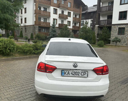 Білий Фольксваген Пассат, об'ємом двигуна 2.46 л та пробігом 241 тис. км за 9100 $, фото 1 на Automoto.ua