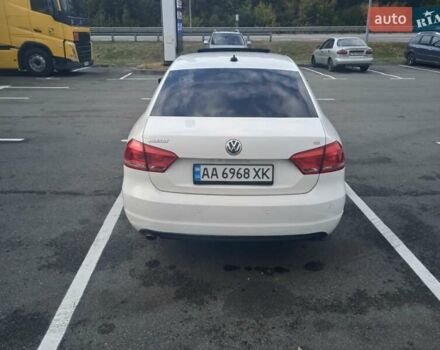 Білий Фольксваген Пассат, об'ємом двигуна 2.5 л та пробігом 174 тис. км за 11700 $, фото 7 на Automoto.ua