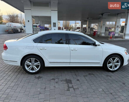 Белый Фольксваген Пассат, объемом двигателя 2 л и пробегом 154 тыс. км за 13200 $, фото 11 на Automoto.ua