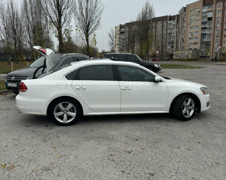 Белый Фольксваген Пассат, объемом двигателя 2.48 л и пробегом 226 тыс. км за 8900 $, фото 4 на Automoto.ua