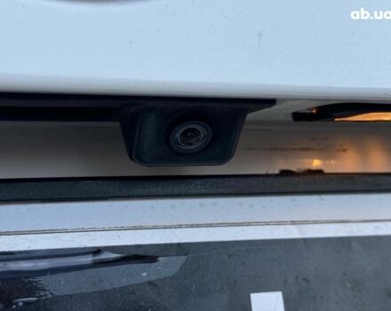 Белый Фольксваген Пассат, объемом двигателя 2 л и пробегом 222 тыс. км за 14190 $, фото 17 на Automoto.ua