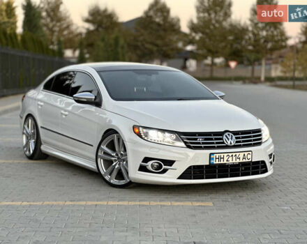 Фольксваген Пассат 2013 в Одессе на Automoto.ua Белый Фольксваген Пассат, объемом двигателя 1.98 л и пробегом 150 тыс. км за 12500 $, фото 5 на Automoto.ua