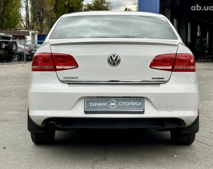 Белый Фольксваген Пассат, объемом двигателя 1.6 л и пробегом 194 тыс. км за 11400 $, фото 3 на Automoto.ua