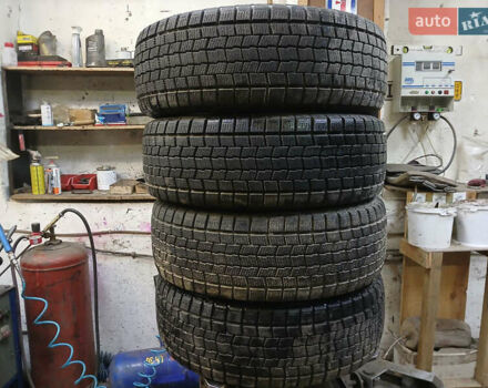 Білий Фольксваген Пассат, об'ємом двигуна 2.46 л та пробігом 241 тис. км за 9100 $, фото 2 на Automoto.ua