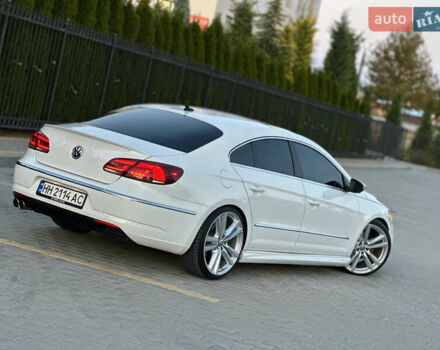 Фольксваген Пассат 2013 в Одессе на Automoto.ua Белый Фольксваген Пассат, объемом двигателя 1.98 л и пробегом 150 тыс. км за 12500 $, фото 21 на Automoto.ua