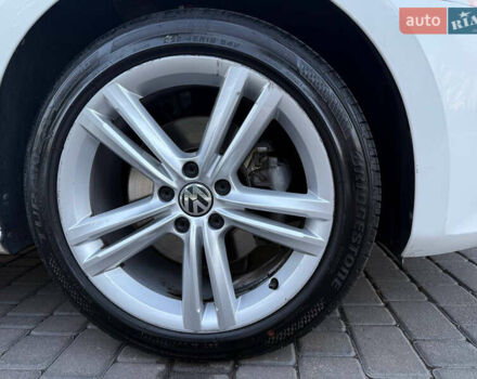 Белый Фольксваген Пассат, объемом двигателя 2 л и пробегом 154 тыс. км за 13200 $, фото 16 на Automoto.ua